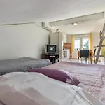 Amazing Apartment In Pula With Kitchen